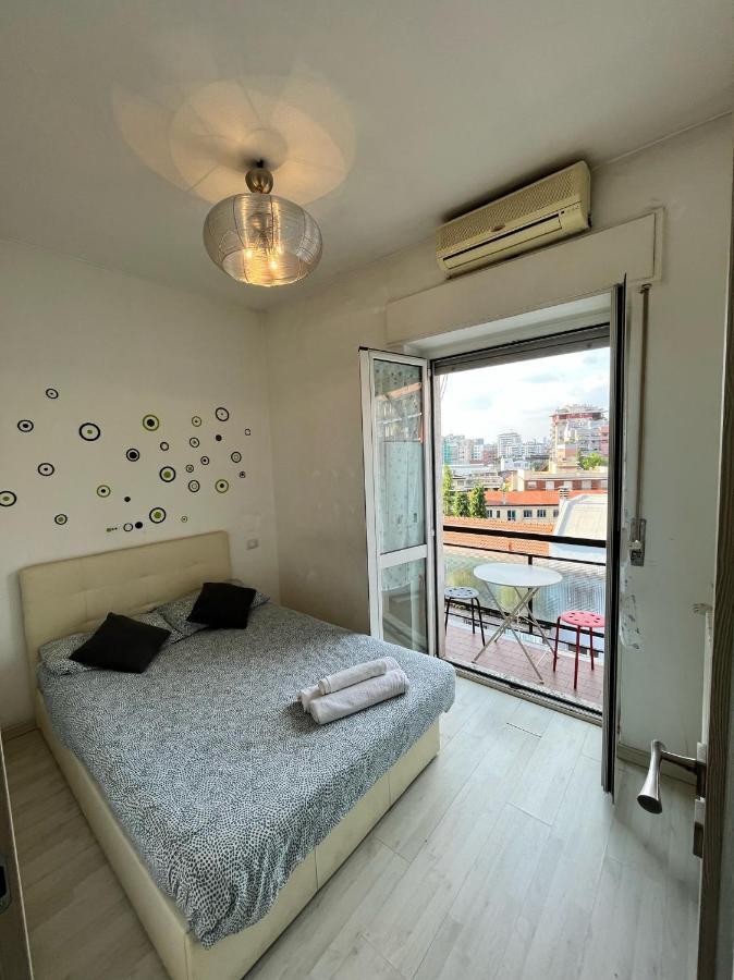 Milan Adrian Apartments Екстер'єр фото