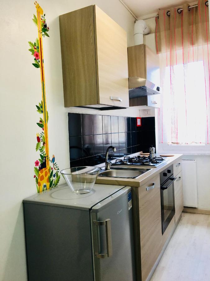 Milan Adrian Apartments Екстер'єр фото